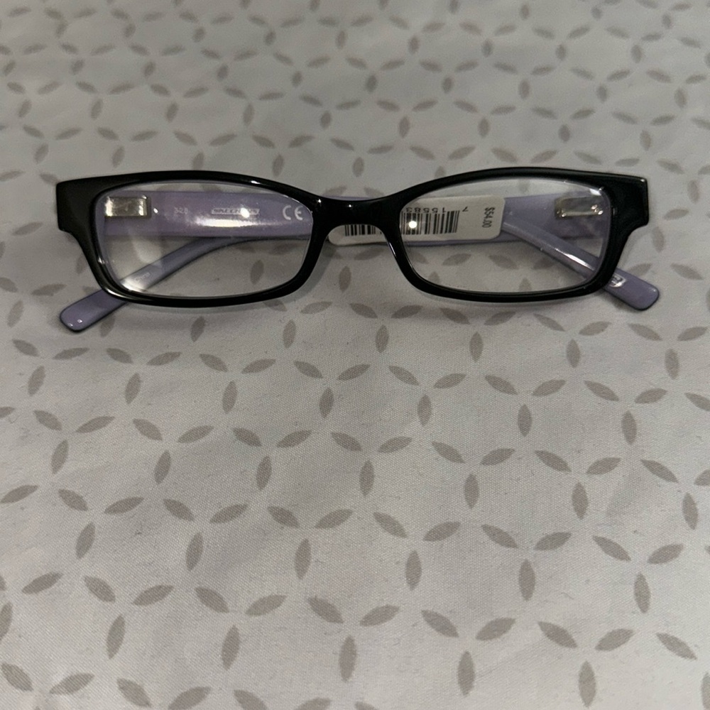 Sketchers girl glasses